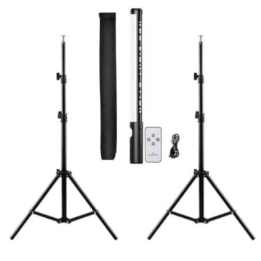 Imagem de Kit Iluminação Profissional com Tripé 2m e Bastão de LED RGB Branco Quente e Frio para Estúdio, Foto e Vídeo(2 - Tripés + 1 Bastão de LED)