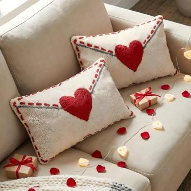 Imagem de HunnmingRe 2 peças de capa de almofada envelope de amor Dia dos Namorados 50 x 30 cm capa de almofada envelope de coração texturizada macia fio decorativo para decoração de sofá quarto casa (vermelho)