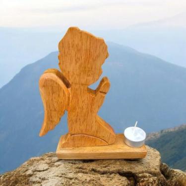 Imagem de Castiçal de Madeira Maciça com Escultura de Anjo Rezando - Uma Peça de