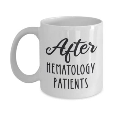 Imagem de SpreadPassion Caneca para hematologistas, ideia de presente para hematologistas, presente para médicos, ideia de presente para hematologistas, ideia de presente de cesta de Natal de aniversário