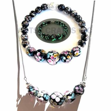 Imagem de ARTSY Crafts Lily Garden Lily Garden Brilha no Escuro Miçangas de Miçanga de Lily Colares, Feito à Mão nos EUA, Joias de Vidro Murano Firefly, Flor Luminosa, Pulseira de Cristal Sereia, 6-7"