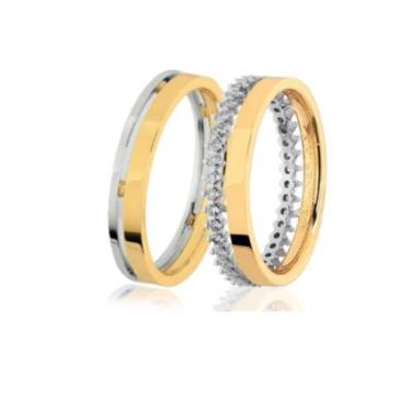 Imagem de Aliança de Ouro Amarelo e Branco 18K 28 Pontos de Diamante