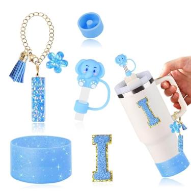 Imagem de AiScrofa Conjunto de acessórios de copo para copo stanley de 850 g 1,134 g com alça, incluindo pingentes de iniciais, tampa de palha, bota, adesivo, tampa de silicone à prova de derramamento