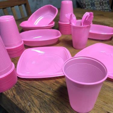 Imagem de Kit Festa Completa Lança Confete Chuva Ouro Prata  20Pessoas - Trik Tr