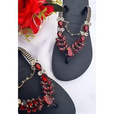 Imagem de Havaianas Customizada com Pedraria sereia Vermelha