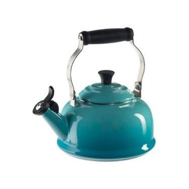Imagem de CHALEIRA LE CREUSET TRADICIONAL 1,6L COM APITO EM AÇO ESMALTADO AZUL CARIBE 40104011700000
