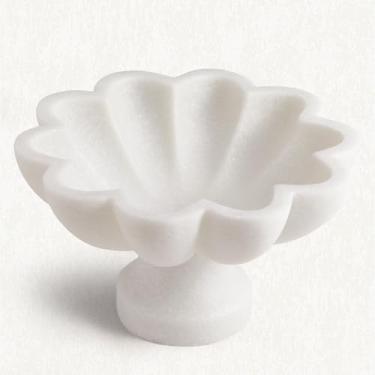 Imagem de Potchen 1 tigela de mármore branca com babados, tigela decorativa de 20 cm para bancada de cozinha e decoração de mesa central de casa, prato de bugiganga para chaves, joias, frutas e lanches