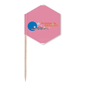Imagem de Bandeiras de palito de dente de cidade proibida com prédio histórico da China