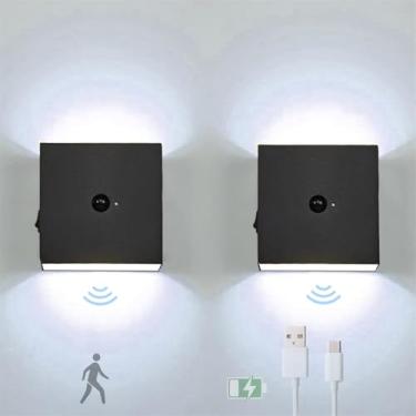 Imagem de Luminária de parede LED para quarto com sensor de movimento, arandelas de parede internas, luz de parede sem fio operada por bateria, preta, recarregável por USB, iluminação interna de pared