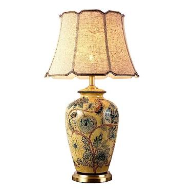 Imagem de Abajur de mesa moderno em cerâmica, 76 cm de altura, com design de flores e pássaros, com cúpula de tecido em formato de barril, ideal para sala de estar, quarto ou mesa de cabeceira.