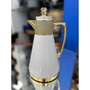 Imagem de Garrafa Térmica La Francesa, 1 Litro, Pressão Estilo Árabe, Branca e Dourada com Textura Decorativa