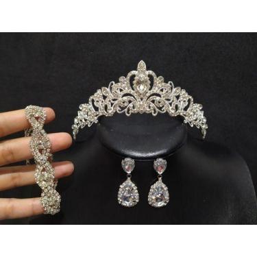 Imagem de Conjunto Coroa Pulseira Brincos Prata Noiva Debutante Kp9 - Milly - O 