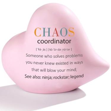 Imagem de Threehoney Chaos Coordinator Gifts Pink Heart Office Ceramic Decor Boss Day Desk Sign for Women Coworker Inspiration Work Christmas Thank You Gift Funny Decorative Accessories for Nurse Table Shelf
