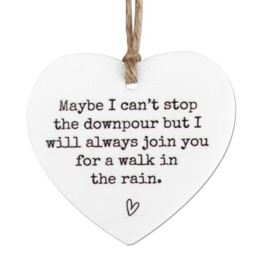 Imagem de KAKUPPA Placa Maybe I Can't Stop The Downpour, lembrança de coração de cerâmica para melhor amiga e irmã, presente de amizade inspirador para mulheres Bestie Soul Sister, decoração de parede