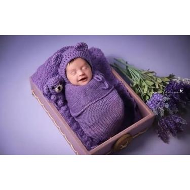 Imagem de Amigurumi urso e touca lilás fotografia newborn recém nascido