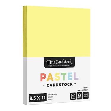 Imagem de 21,5 x 28 cm Papel cartolina de cor pastel canário – Ótimo para artes e artesanato, convites de casamento, cartões e papelaria | Cartão médio a pesado, índice de 40,8 kg (163 gsm) | 50 folhas por pacote