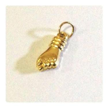 Imagem de Pingente Mini Figa Ouro 18k 750 Para Bebê Recém Nascido - RD Magazine