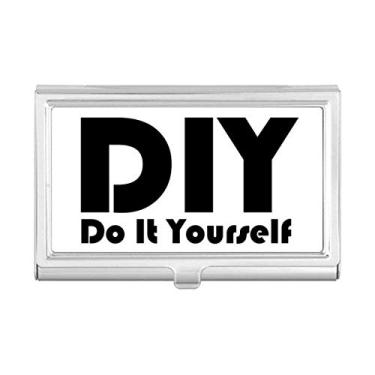 Imagem de Carteira com porta-cartões com citação "Faça você mesmo"