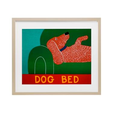 Imagem de Stupell Industries Impressão emoldurada de sofá cama de cachorro branca sob vidro, design por Stephen Huneck, 17 x 21