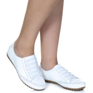 Imagem de 101-Feito todo em couro legítimo, o TÊNIS ALICE MONTEIRO passeio e via