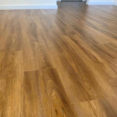 Imagem de Piso Vinílico Tarkett Injoy 2mm - Lichia Cx 5,13m² - Lichia Único, Lic