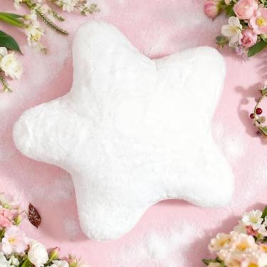 Imagem de YRXRUS Travesseiros de estrela, travesseiro em forma de estrela branca, presentes decorativos, decoração de quarto de Natal de pelúcia fofa de pele de coelho sintética 35,56 cm x 35,5 cm para quarto