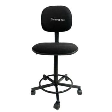 Imagem de Cadeira caixa alta com rodinhas tecido preta