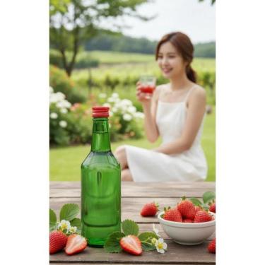 Imagem de Soju Morango 12,8% - Sabor Coreano Refrescante - Congratulations Store