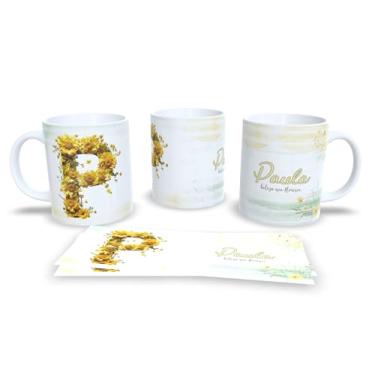 Imagem de Caneca Personalizada com Design Floral, Cerâmica Branca, Decoração em Amarelo e Verde, Estilo Elegante com Texto 'Alice beleza que floresce' (p)