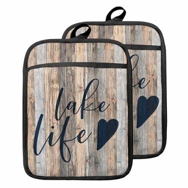Imagem de GOOZHO Suportes de panela Lake Life Gifts com bolsos, presentes de casa Lake Life para donos de cabana, mulheres, luvas de forno resistentes ao calor, almofadas quentes para cozinha, assar, cozinhar