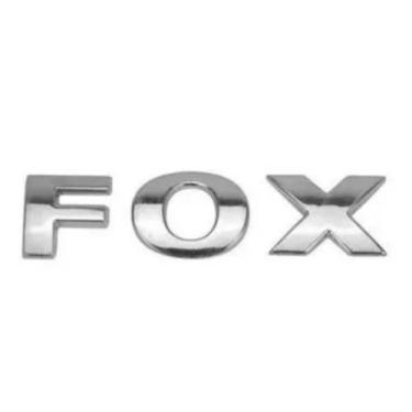Imagem de emblema letreiro Fox porta-mala ano modelo 2004 até 2009 cromada fita 