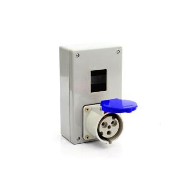 Imagem de Caixa com tomada industrial 2p+t 220/240v 32a strahl sd-3246