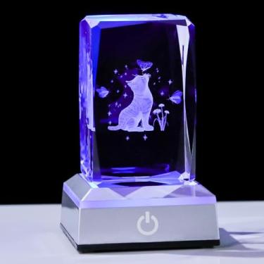 Imagem de Movdyka Presentes para amantes de gatos, lâmpada de cubo de cristal 3D com base de luz noturna de LED | Estatueta de gato observando borboleta | Presente para mulheres, homens, mães de gatos