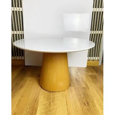 Imagem de Mesa cone oval 1,37x0,90 tampo branco base frejó - PERSONAL