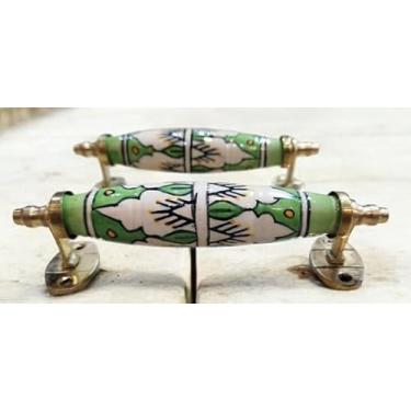 Imagem de JGARTS Conjunto de 2 puxadores de cerâmica puxadores de porta pintados armário de cozinha gaveta guarda-roupa puxadores padrão porcelana design verde e branco 02