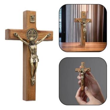Imagem de Crucifixo Parede ou Porta Medalha de São Bento Dourado Pequeno 12 Cm -