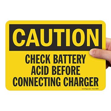 Imagem de SmartSign Etiqueta "Caution - Check Battery Acid Before Connecting Charger" | Vinil laminado de 17,78 cm x 25,4 cm