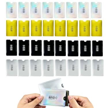 Imagem de Conjunto de 32 capas para cartões com bloqueio de RFID – Protetores de cartão premium para cartões de crédito/identidade, à prova d'água, serve em carteiras/bolsas para uso diário/em viagens