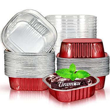 Imagem de 40 conjuntos de formas quadradas de alumínio para bolo de 130 ml. Copo de cupcake com tampas descartáveis para sobremesas, mini formas de flan para festas, dia das mães, casamento, Natal, aniversário (vermelho)
