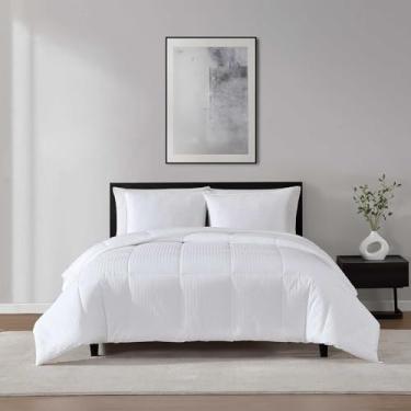 Imagem de Vera Wang Edredão utilitário branco exclusivo, algodão dubby 400 fios, enchimento de poliéster reciclado, casal/queen 96 x 80, decoração de quarto minimalista moderna, roupa de cama para todas as