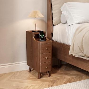Imagem de Mesa de cabeceira estreita, mesa de cabeceira estreita de madeira maciça de nogueira para pequenos espaços, sala de estar, mesas de cabeceira finas modernas de meados do século com 3 gavetas, mesa de
