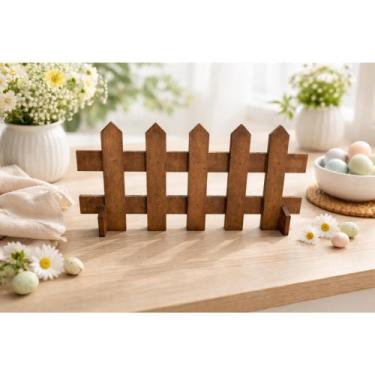 Imagem de Cerca Decorativa Artesanal em Madeira para Centro de Mesa de Festa - C