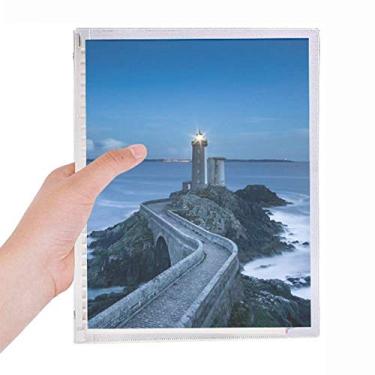 Imagem de Caderno de fotos Ocean Dark Tower com folhas soltas e diário recarregável