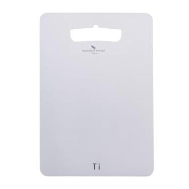 Imagem de iBasingo Tábua de cortar de titânio, leve, multifuncional, para cozinha, casa, acampamento, frutas, vegetais, carne, bloco de corte, com furo para pendurar (P: 20 cm x 30 cm) Ti5000P