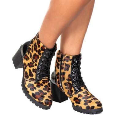 Imagem de Botas em Couro Feminino Alice Monteiro Com fechamento em cadarço e zíp