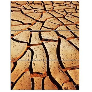 Imagem de Design Art PT12723-28-36-3P Arte de parede com estampa de paisagem africana marrom rachada e seca 71,5 cm A x 91,5 cm L x 2,5 cm P