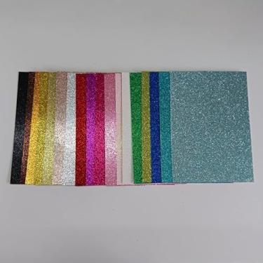 Imagem de Papel cartolina mini glitter, 18 cores, tamanho A5 14 x 21 cm, 250 g/m², face única com suporte branco, 54 folhas
