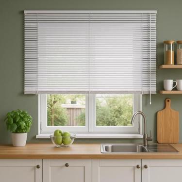 Imagem de Persiana PVC Trilho Metálico 140larg x 140alt Branca - Persiana Pronta