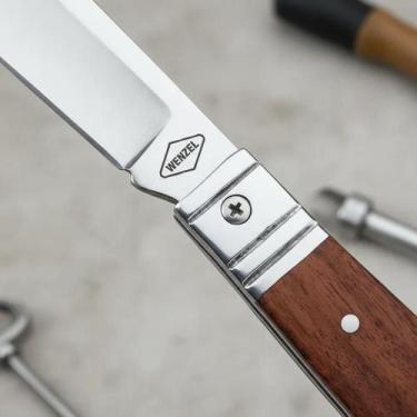 Imagem de Canivete Wenzel: Ferramenta Essencial para Aventura e Cotidiano, Compa