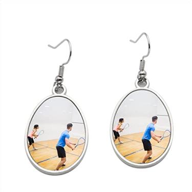 Imagem de Brinco de casal desfrutando de um jogo de squash – Brincos pendentes para meninas – Presente de festa de aniversário dos namorados, Metal, Sem pedras preciosas